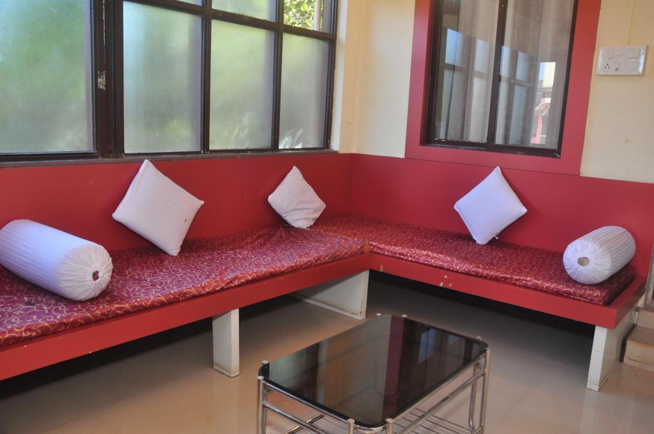 The Ishwar Inn Resort ماهاباليشوار المظهر الخارجي الصورة